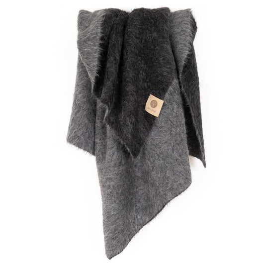 Suri Blanket| Black + Dark Gray