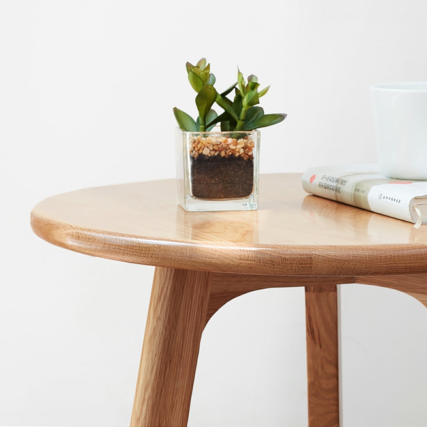 Solid Oak Small Round End Table, Light Oak