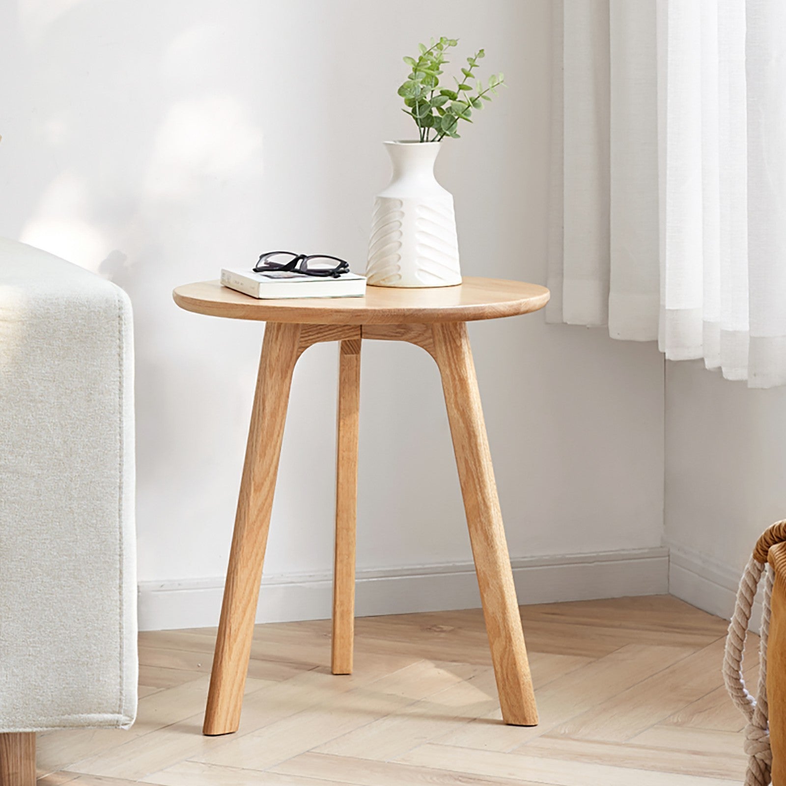 Solid Oak Small Round End Table, Light Oak