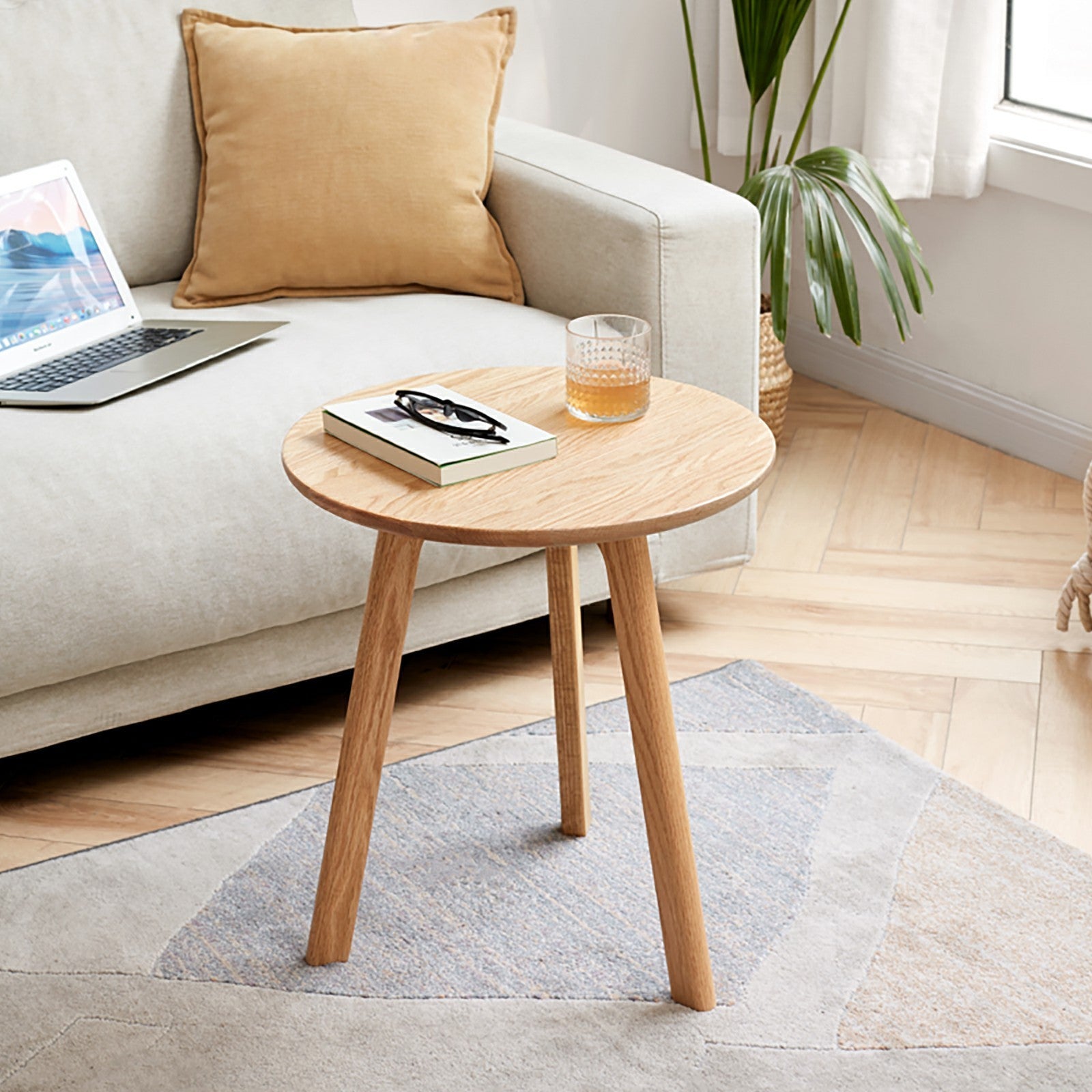 Solid Oak Small Round End Table, Light Oak