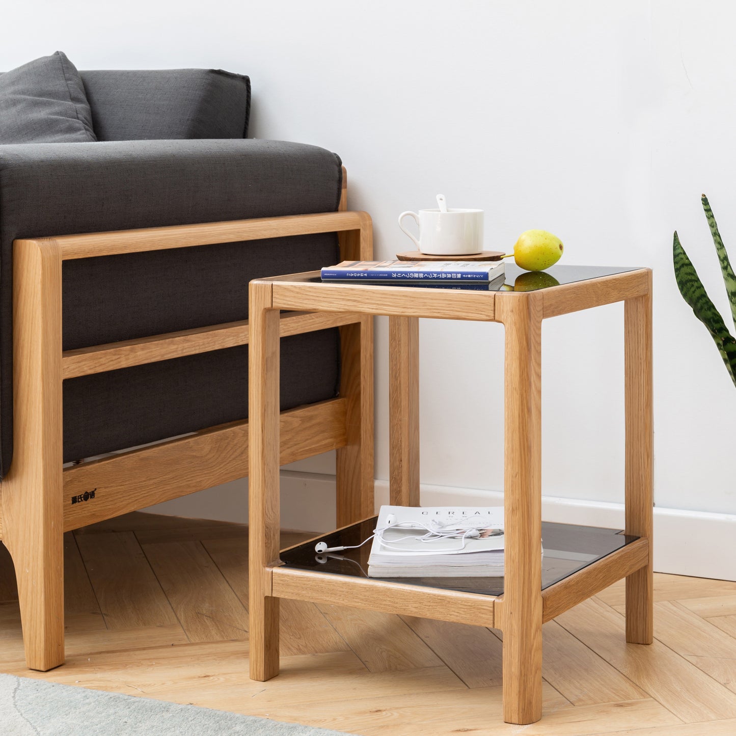 YESWOOD Solid Oak End Table with Tempered Glass, Light Oak