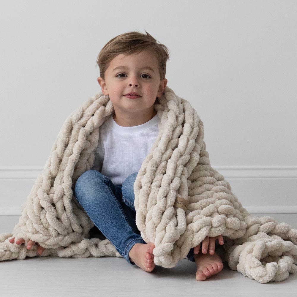 INFINITE CHUNKY KNIT BLANKET | MINKY | LITTLE - SAND-1