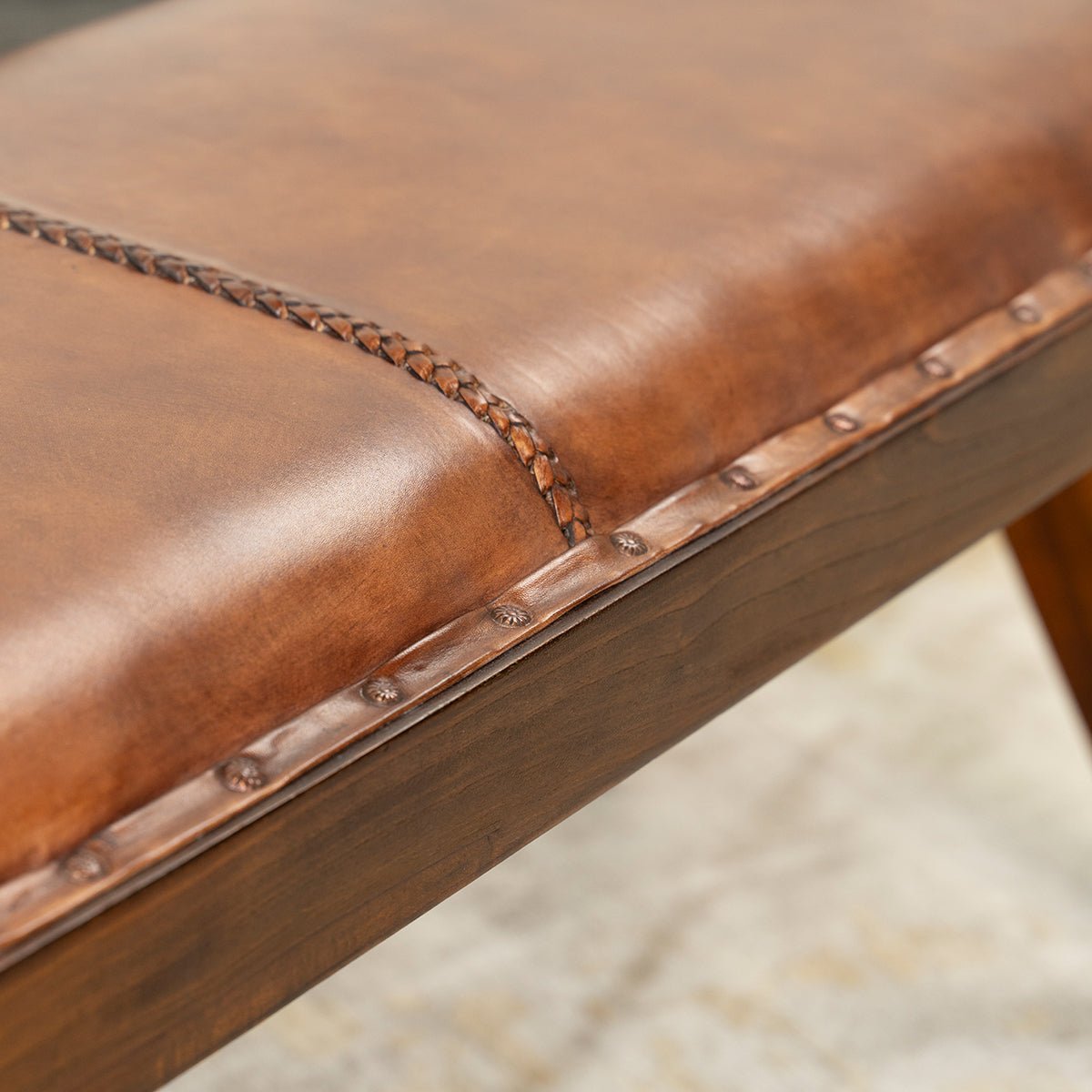 Fredrick Leather Bench (w/ line) | Antiqued Tan