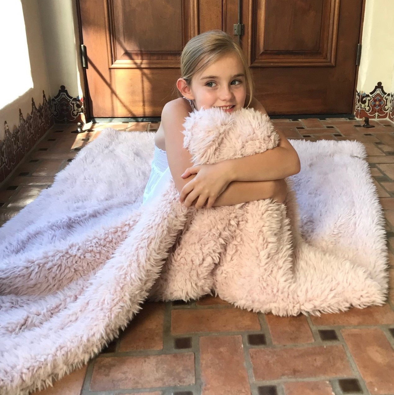 ANGEL PLUSH BLANKET | BIG - DUSTY PINK-2